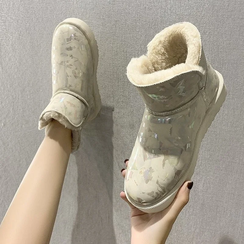 Moda de Tubo Curto Botas de Neve de Mulheres 2021 Inverno coreano Fundo Plano Engrossado Mais de Veludo Quente Graffiti Sapatos para as Mulheres Botas Imagem 1