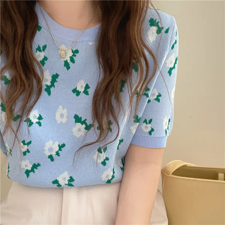 Verão novo estilo coreano solta o pescoço de flores de manga curta de malha T-shirt das mulheres Imagem 3
