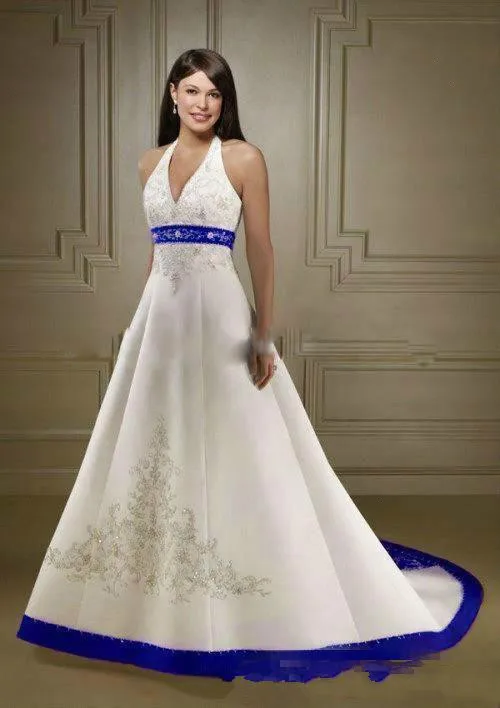 Gótico, a Azul E a Branca País Vestido de Noiva Halter Decote em V sem encosto Vestidos de Noiva Com Rendas Frisado 2018 robe de mariee boêmio Imagem 2