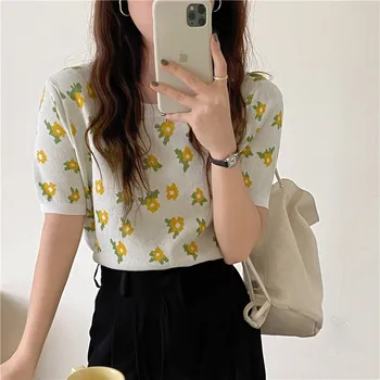 Verão novo estilo coreano solta o pescoço de flores de manga curta de malha T-shirt das mulheres